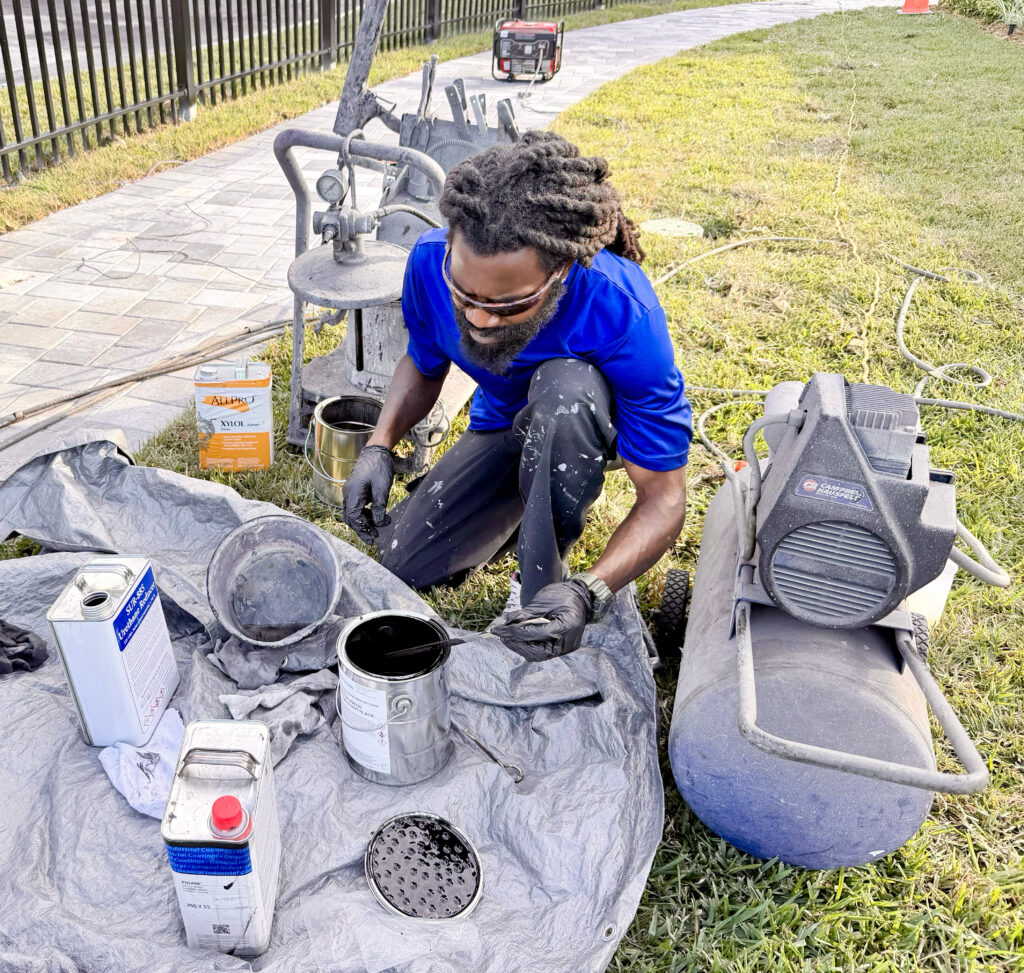 Fence preparation for electrostatic painting